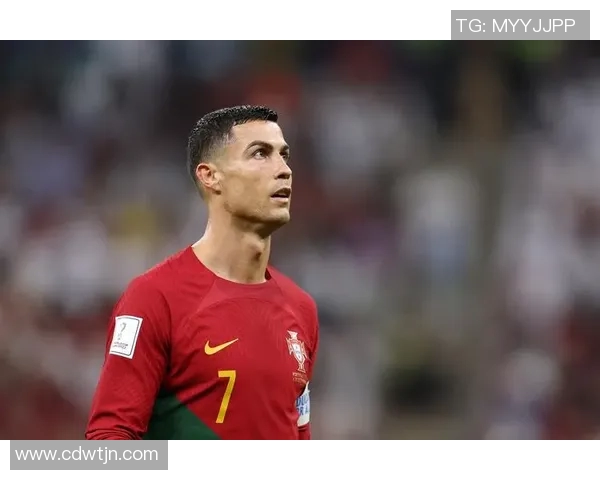 足球场上凭借关键进球一战成名从无名小卒蜕变为耀眼巨星